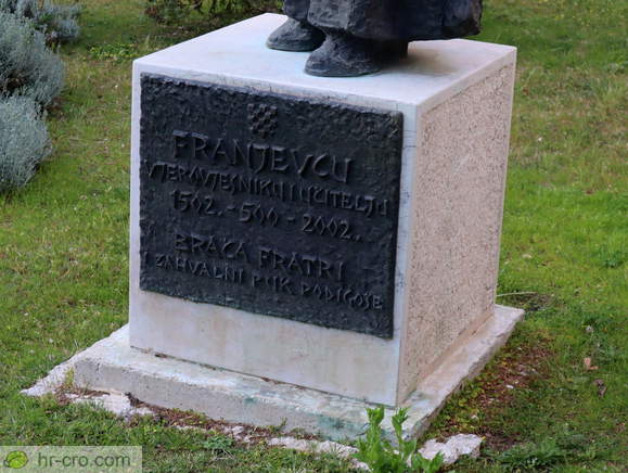 To the Franciscan - 1502-2002